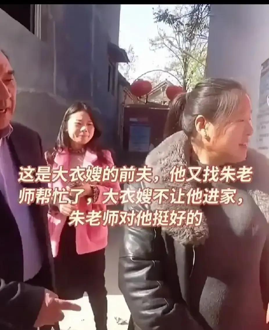 其实，最高级的感情勒索，往往从“我错了”开始。上次他攥着你的衣领砸碎酒瓶，这次