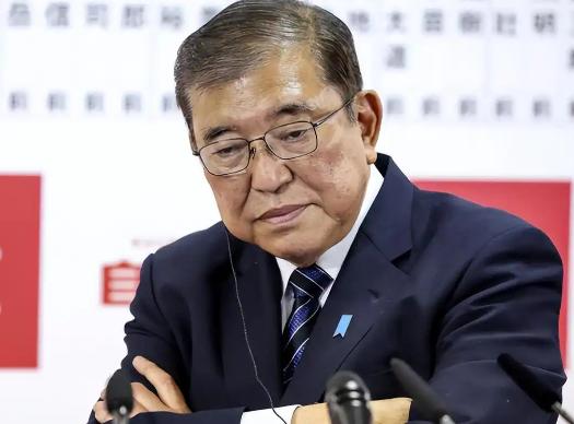 终于有个日本人，把窗户纸给捅破了。他说，日本别再做梦了，再打仗，国家可能就没了。