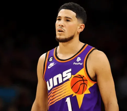 NBA杯小组赛，太阳对阵雷霆的全场比赛已结束，太阳119-123雷霆。太阳球员