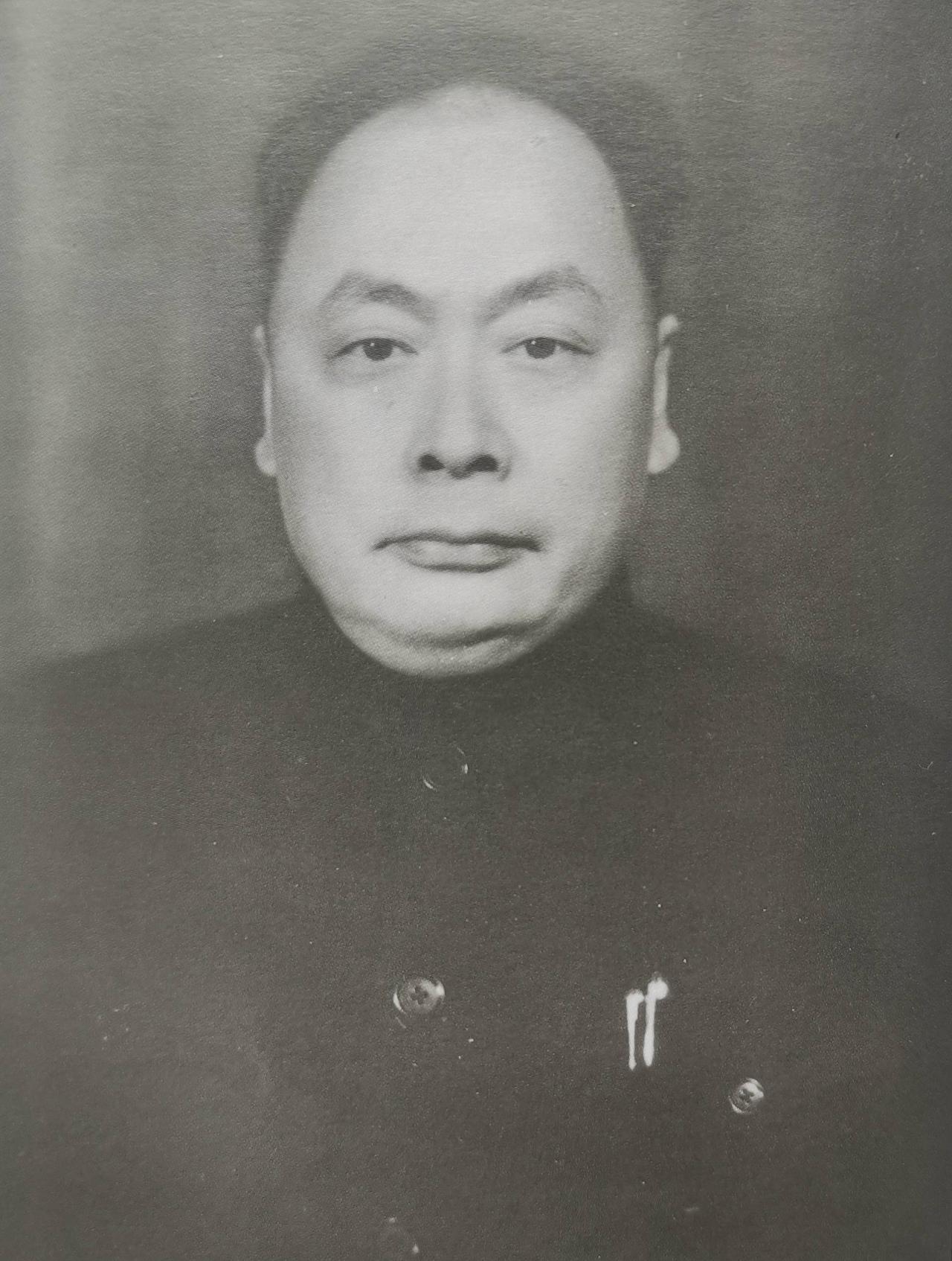 1955年授衔名单最后敲定前，陈毅的名字，竟被摆上了“留还是不留”的讨论桌。提出
