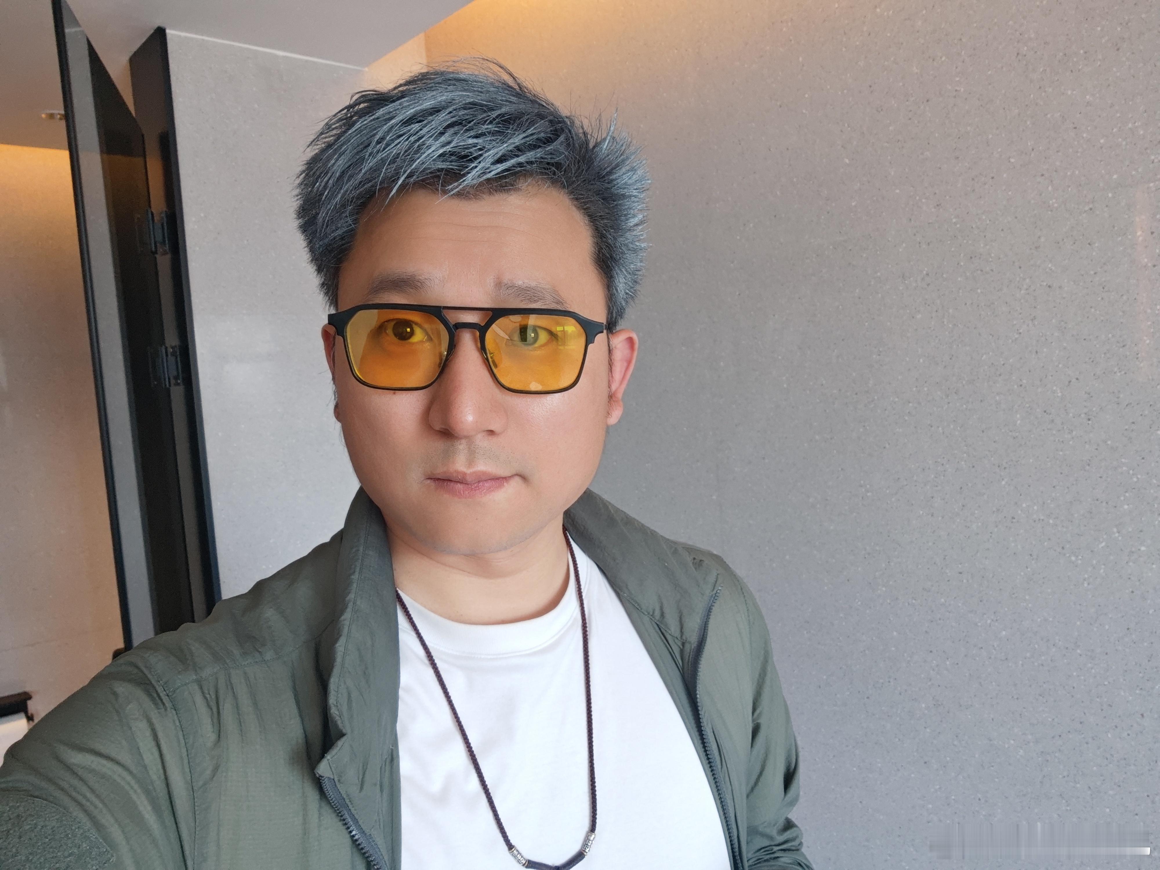 一场说走就走的旅行。一场1700km的长途电车自驾4位来自全国各地不同地方的好朋