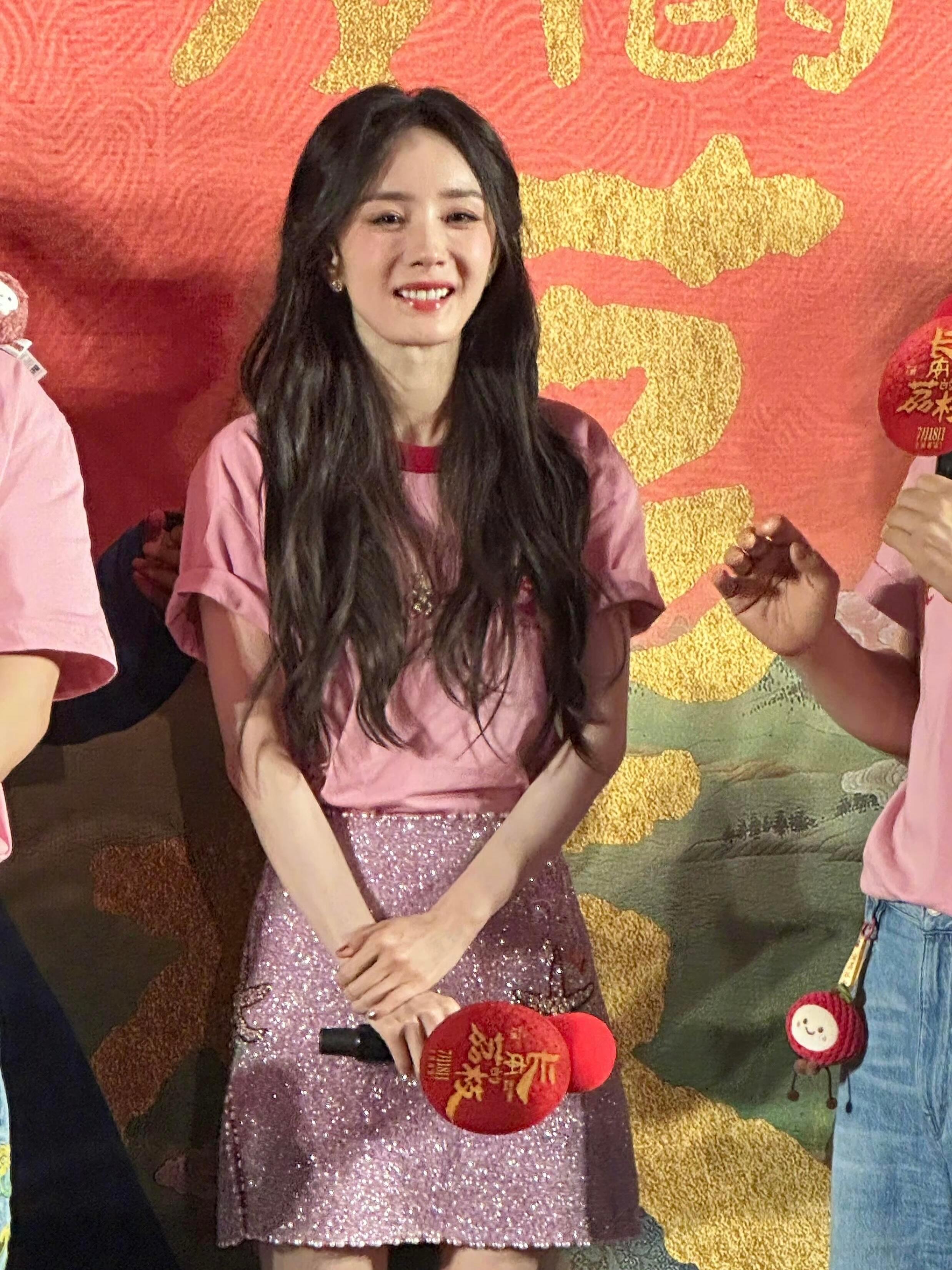 杨幂实在是貌美得很！​​​