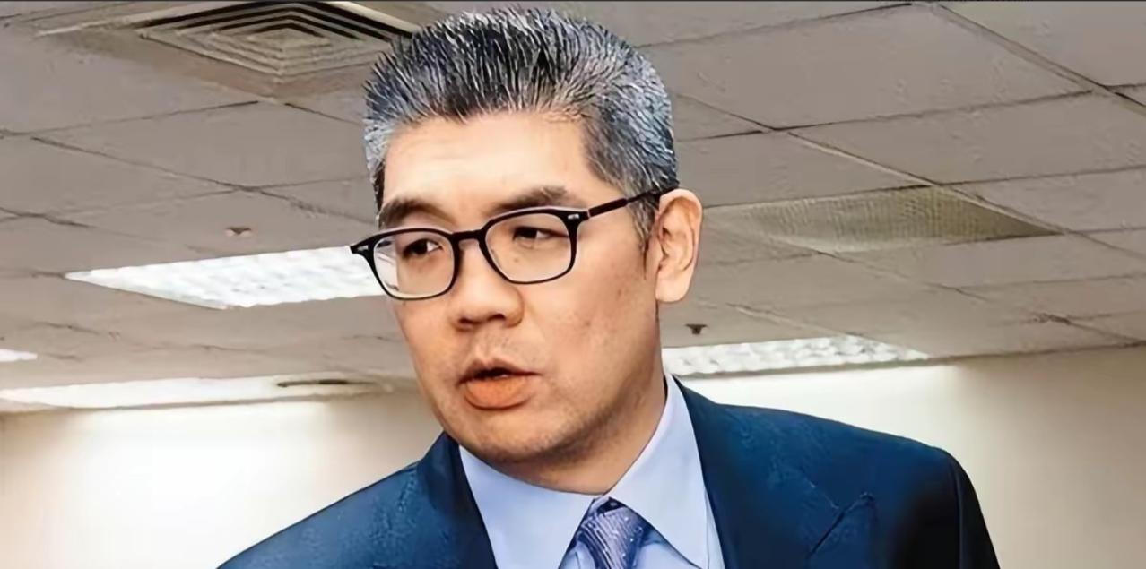 连胜文真是莫名其妙。郑丽文即将开启大陆之行，连胜文突然在脸书发文说要郑丽文不