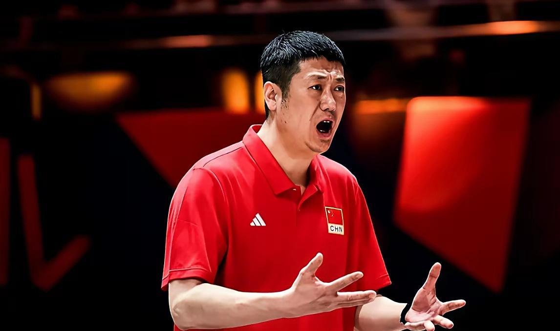 赵勇狠狠抽了王宝泉，陈方的脸让蔡斌也无地自容赵勇大胆起用17岁小将张籽萱，就