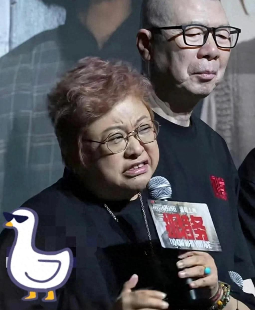 本来对冯小刚、韩红有着完全割裂的固有印象。反感冯小刚的，是认为其长期在海外置