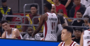 放屁！什么迪亚洛数钱？某些人什么话也想说，想说就说一说杜导场边单挑约架迪亚洛违