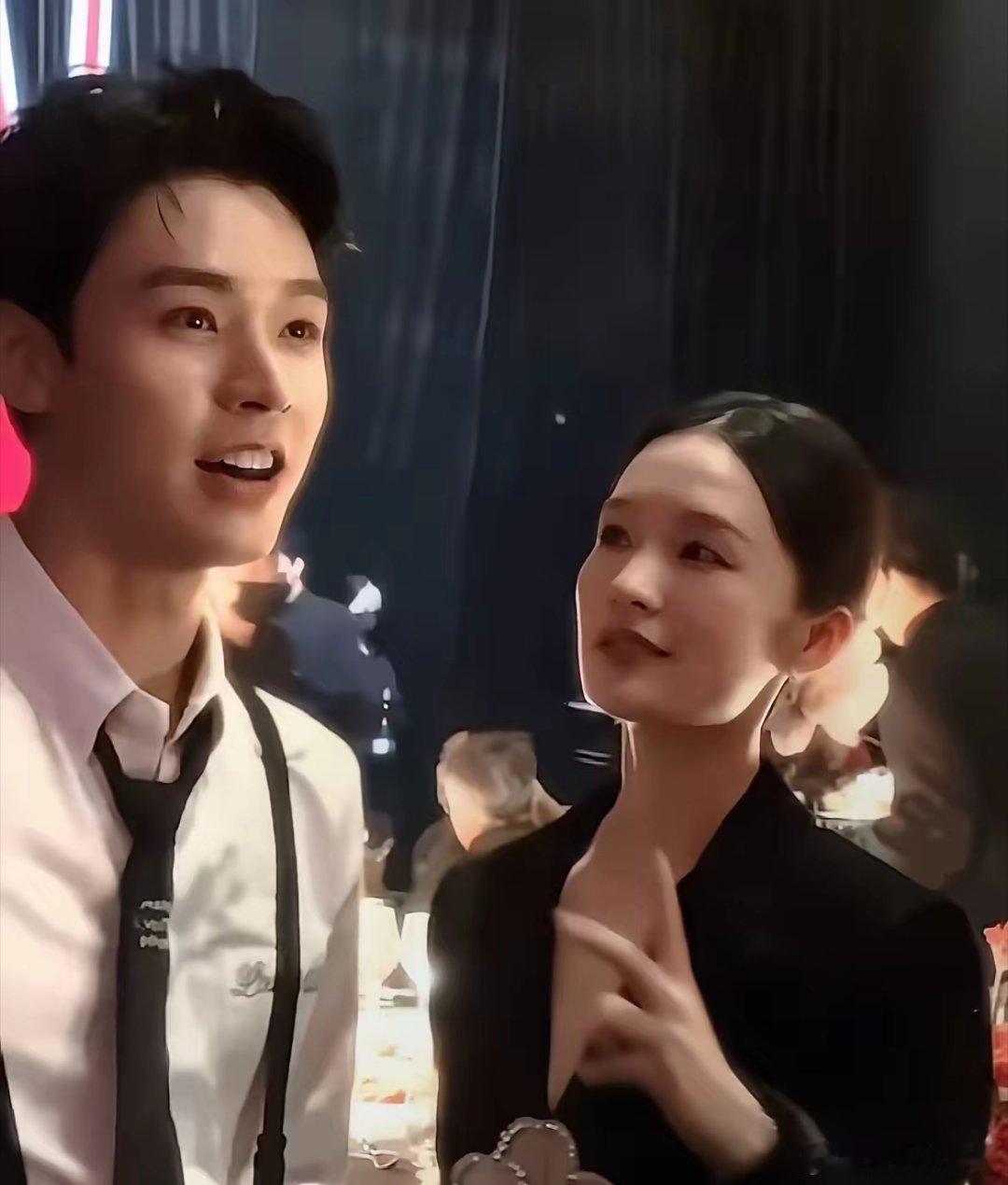 我终于明白李沁为什么三十多岁还单身了，​当完美的龚俊对她表示喜欢以后，李沁不是选