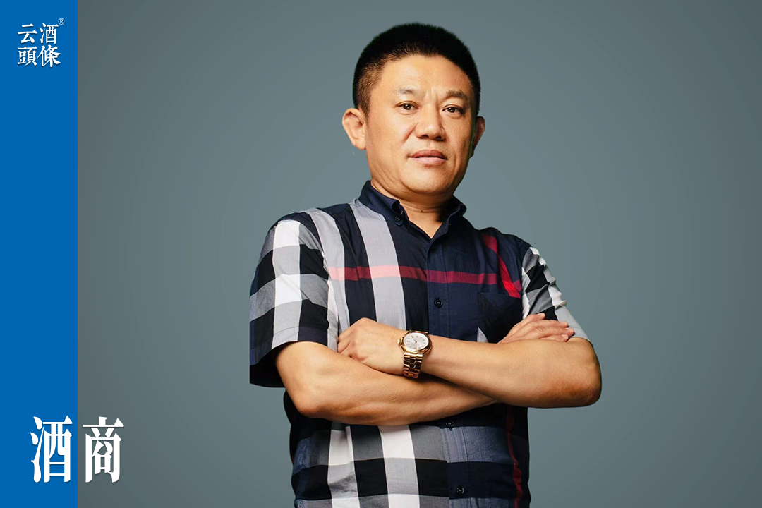 不在办公室就在烧烤摊, 年销2万吨啤酒, 他的方法是什么? |千商访谈