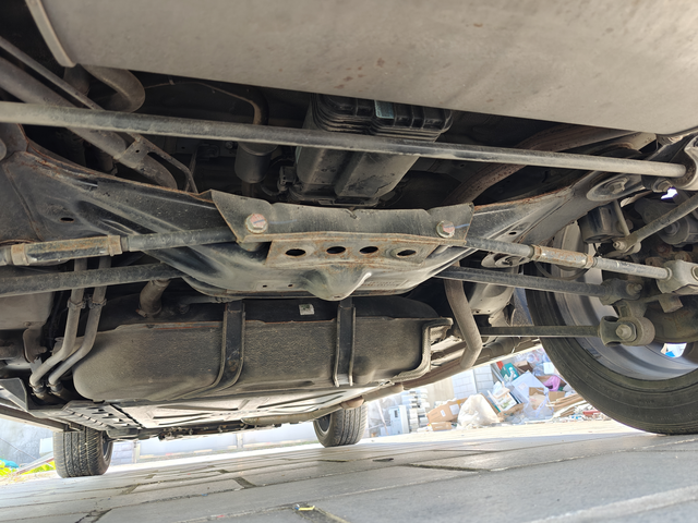 宋prodmi2022款地盘生锈生锈成这样，用不用管，会不会有安全问题