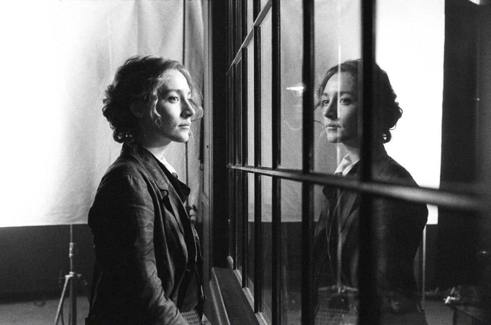 《小妇人》黑白系幕后照，甜茶和罗南来自摄影师：WilsonWebb