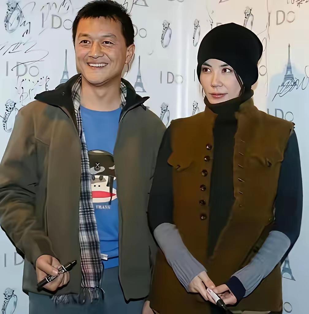 据说王菲十年时间匿名向嫣然天气基金捐款3268万元！你信还是不信？根据媒