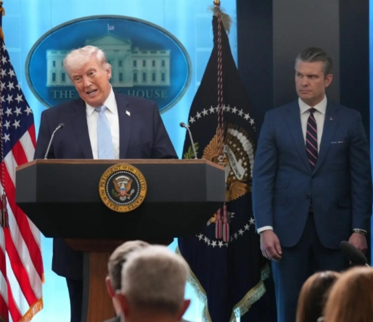 你说川普不想停火吧，他派万斯带队去巴基斯坦谈判了。你说川普想停火吧，他又说，