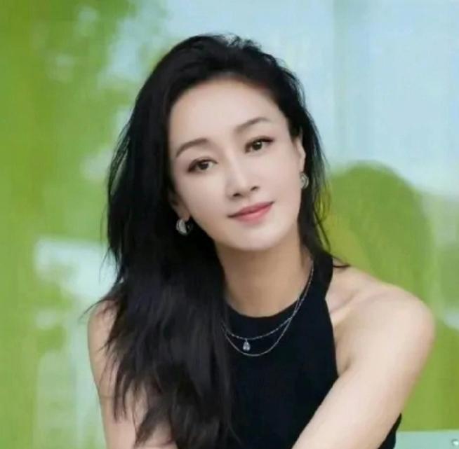 赵子琪，太敢说了！4月11日凌晨05:21，刚被浪姐淘汰，赵子琪无法入睡。