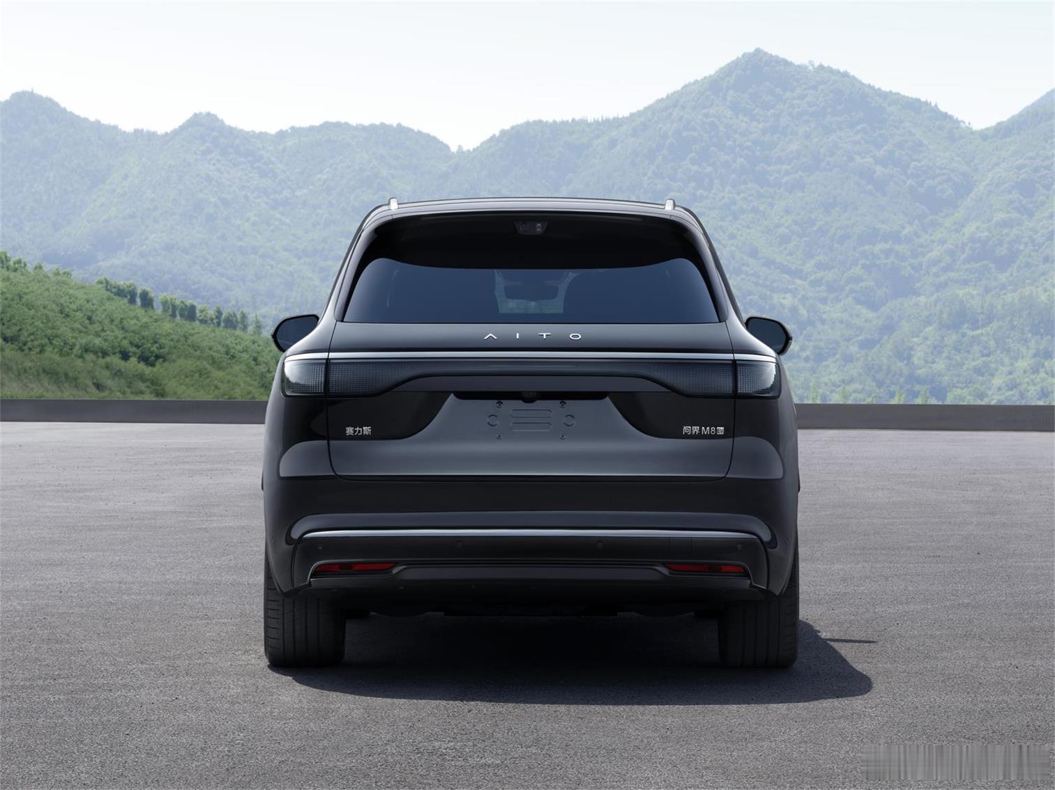 昨天工信部车展问界M8也上新了，之前是53.4kWh和37kWh
