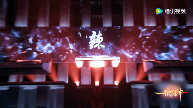 Vicky说的没错，这种短时间高压下出好菜的场面，就是餐厅后厨的真实写照。不光要