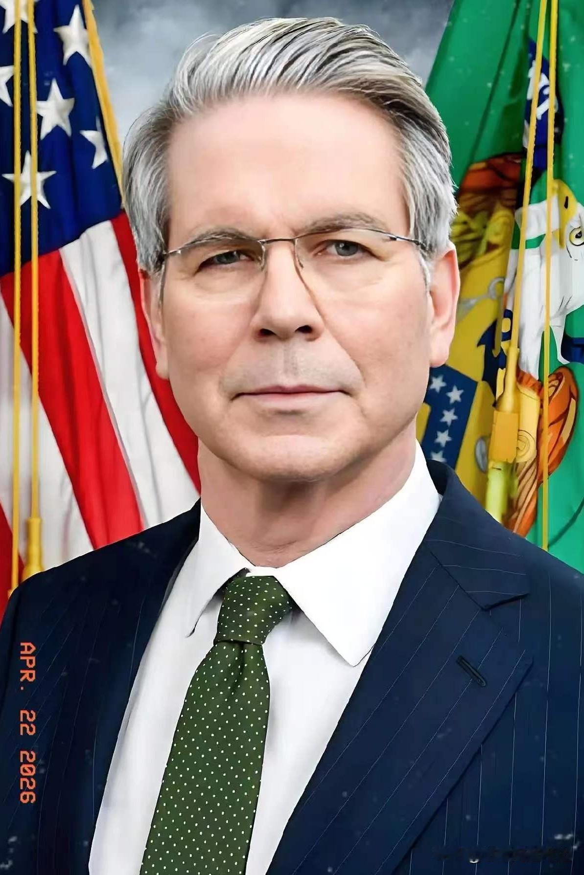 美国消息4月21日，美国财政部长贝森特在社交媒体放出狠话：美国海军继续封锁伊朗