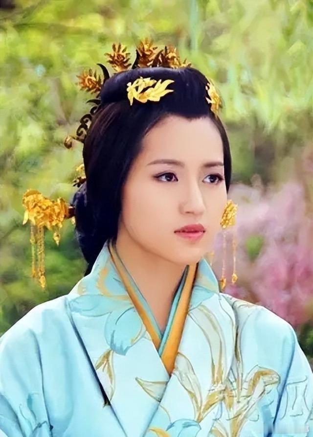 汉宣帝在位多年后，忽然动了一个念头：想找霍光的后人，替这位老臣主持祭祀。按理说，