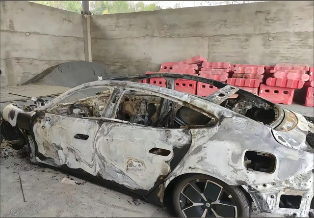 从小米SU7事故看，智驾真的有必要吗？现在的车企都在卷智驾，动不动就是比比谁的