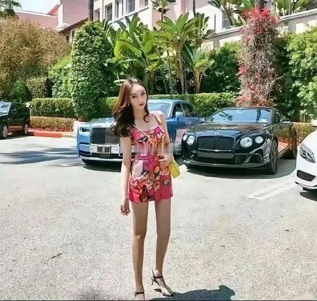 叶珂比例真好好！！腕线过裆叶珂自曝全身do了