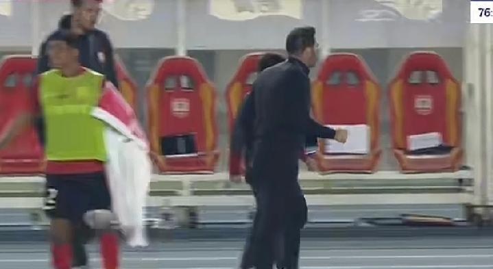 国足教练我们只要性价比！国足主教练报名结束，接下来就是要进行遴选评比，