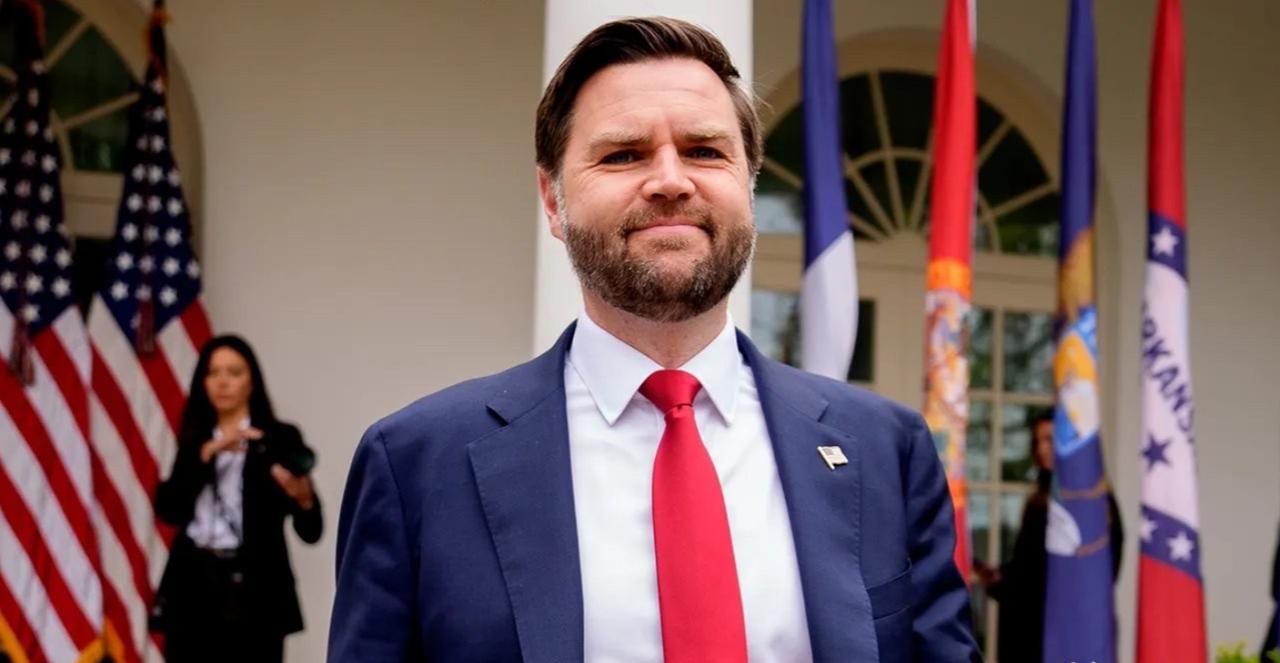 美联社曝光停火内幕：关键时刻，是中国补上了最后一脚。 这则内幕曝光后，全球市