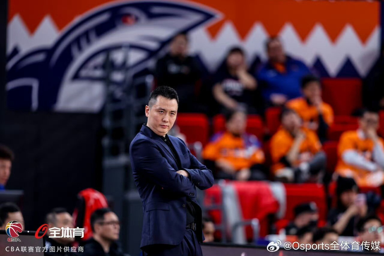 上海男篮已经豪取16连胜，他们还剩下7场比赛：vs宁波（客）、vs福建（主）、v