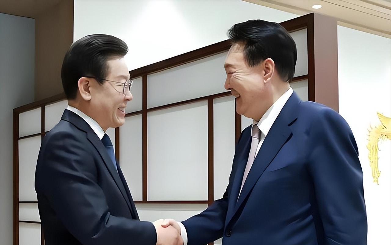 上任仅八天，上任前的诺言，李在明就要实现了，定要尹锡悦吃牢饭2025年6月，韩