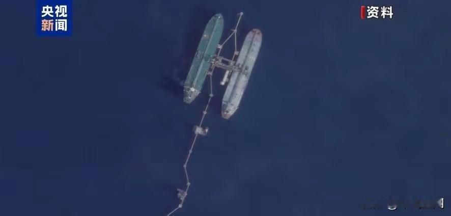 美国扣押委内瑞拉超巨型油轮，船上185万桶原油正驶向美国。12月12日，据央视