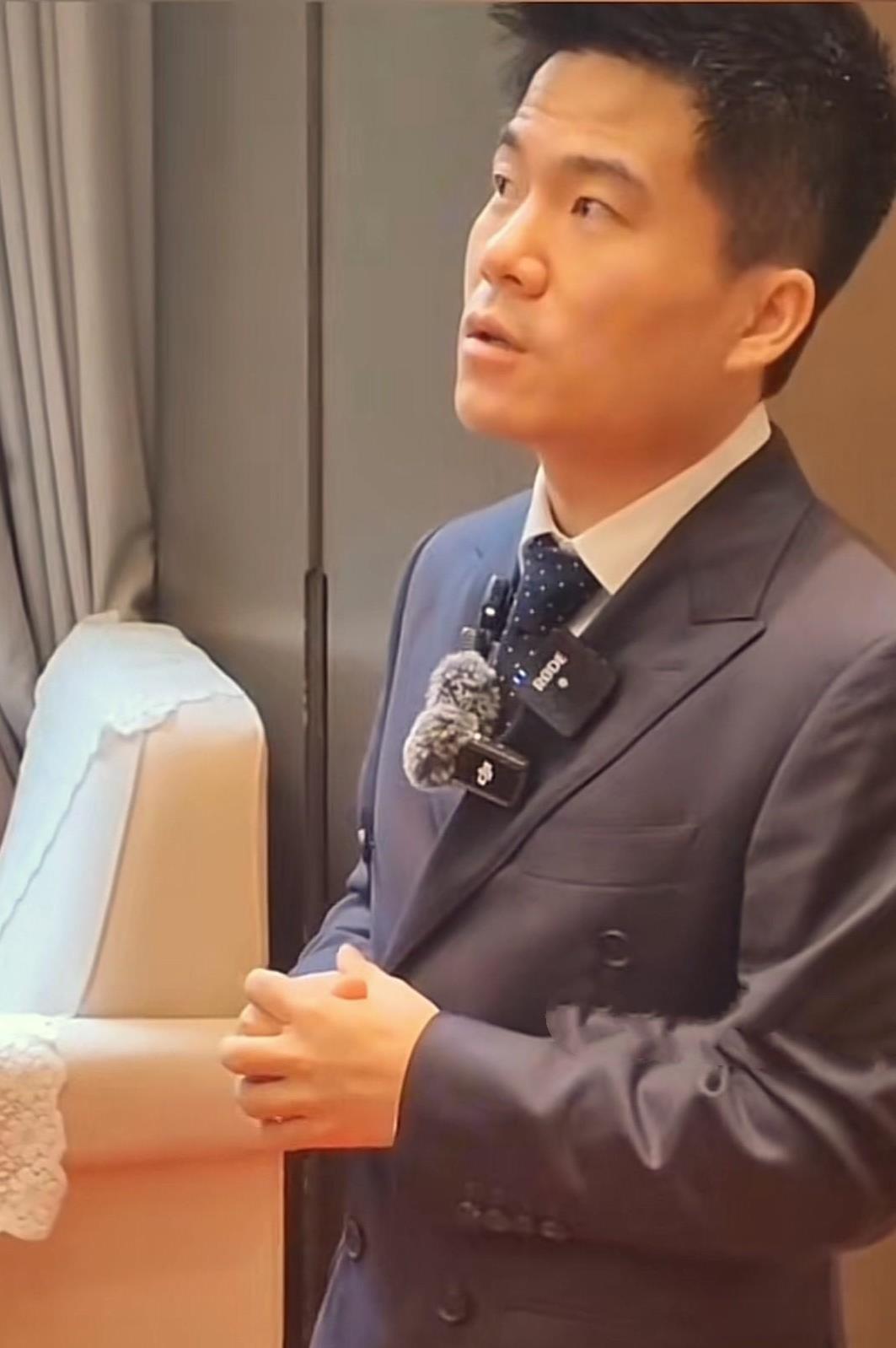 别人说给董宇辉的几句话，宇辉至今难忘：一、张瑞敏说，管理的最高境界是＂群龙无首