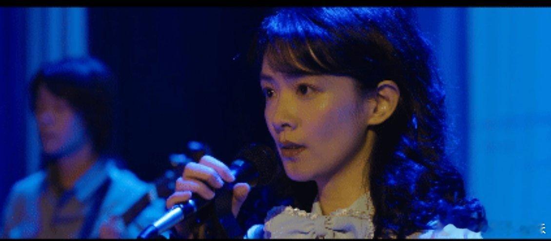 重生之我在年代剧里当浪姐陈昊宇在剧里整个人都在发光，气质干净又有力量，不刻意、