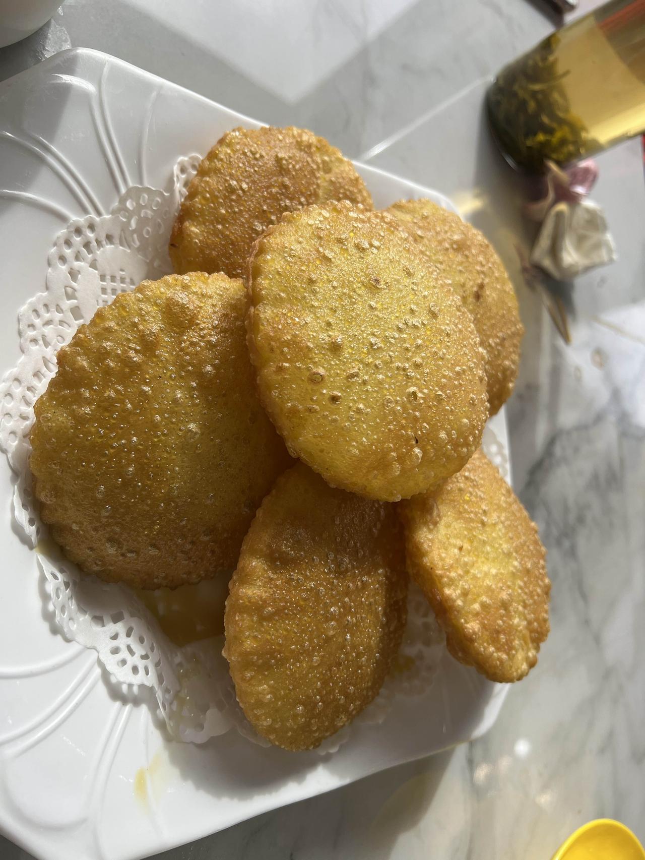 沿河面片的特点就是肉多，共同的特点就是都是面片，手抓的价格，兰州新区一斤手抓58