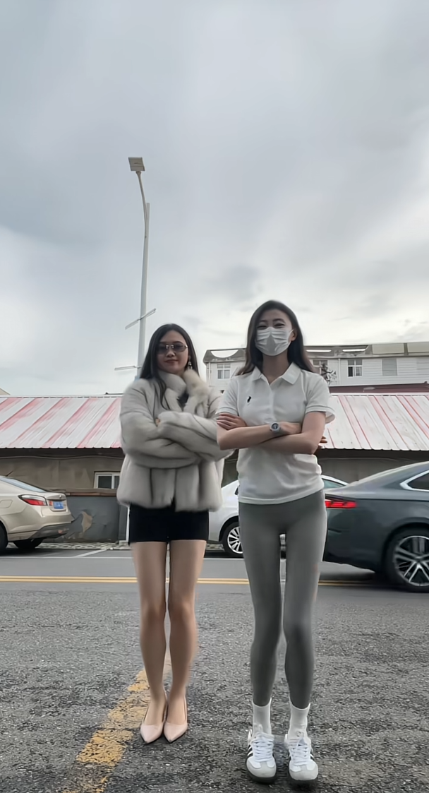 一个夏天一个冬天我看迷瞪了