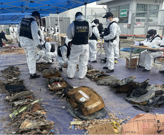 济州航空空难再现遗骨，李在明怒下令彻查：谁让179条生命等待一年多？