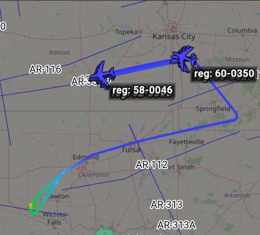 当地时间6月21日凌晨，据Flightradar24航班信息系统显示，由8架KC
