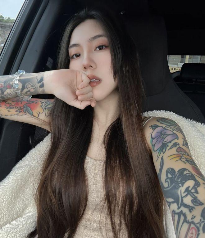 学生时期的“女老大”，后来都怎么样了？我初中时，学校里有位“女老大”，姓赵，