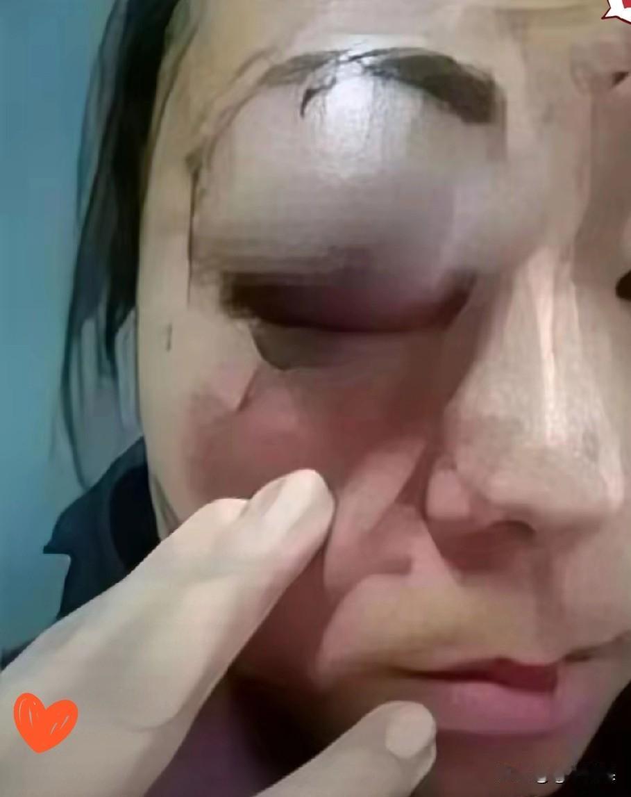 这也太嚣张了！江西女子戏耍卖鱼老板，要求大刀剔骨忙活半天，最后一句“不要了”转身