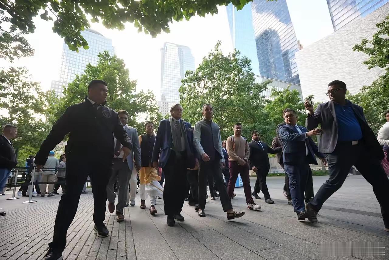 印度派往美国的“辛多尔”宣讲团跑到9.11纪念馆去了，结果没想到人家美国根本不搭