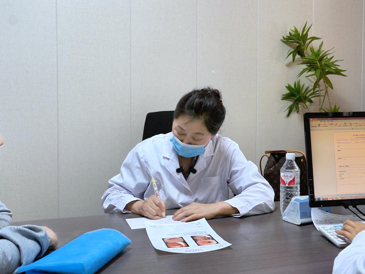 胃病不单是胃的事！中医教你“胃肠同调”是关键很多人胃不舒服，总想着养胃，却忽略