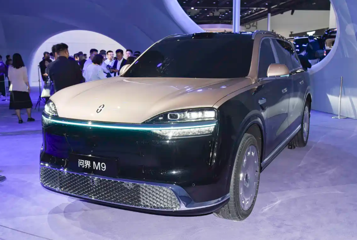 2026北京车展：问界M9和小鹏GX怎么选新款问界M9标准版49.98万起