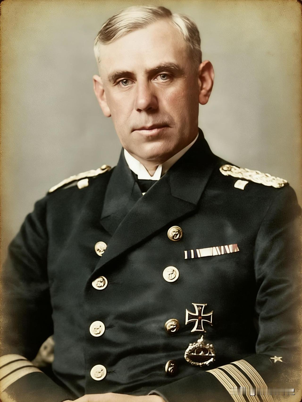 纳粹德国海军上将威廉·弗兰茨·卡纳里斯，是二战谍报史上绕不开的争议人物。1887