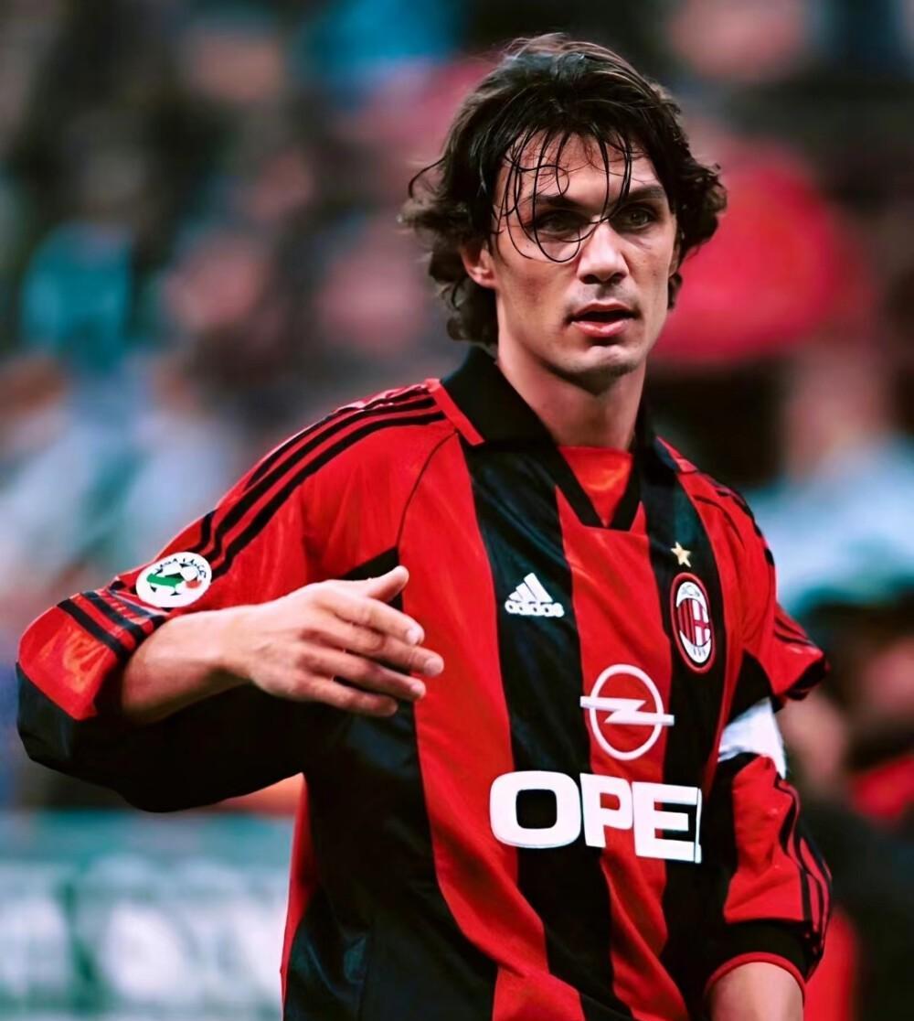 意大利足坛历史十大球星的综合排名！大家认同吗？大家还有不同观点吗？