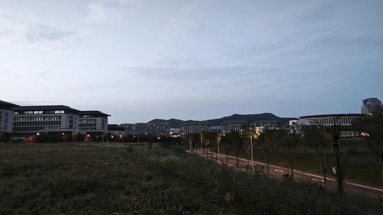 主食，不吃米饭馒头的国家：1.俄罗斯：土豆、黑麦面包当家。​2.爱尔兰
