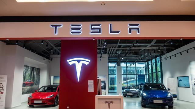 马斯克放大招!特斯拉ModelY降价,能救得了“卖不动”的特斯拉吗