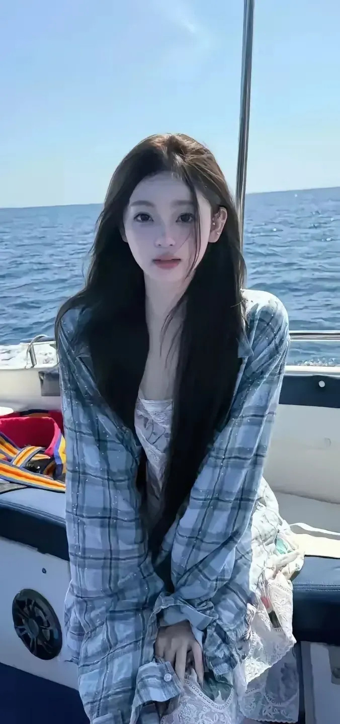 王思聪只是玩玩，可是懒懒却动了真心，以为两个人谈了一年打破了王思聪最长交往记录，