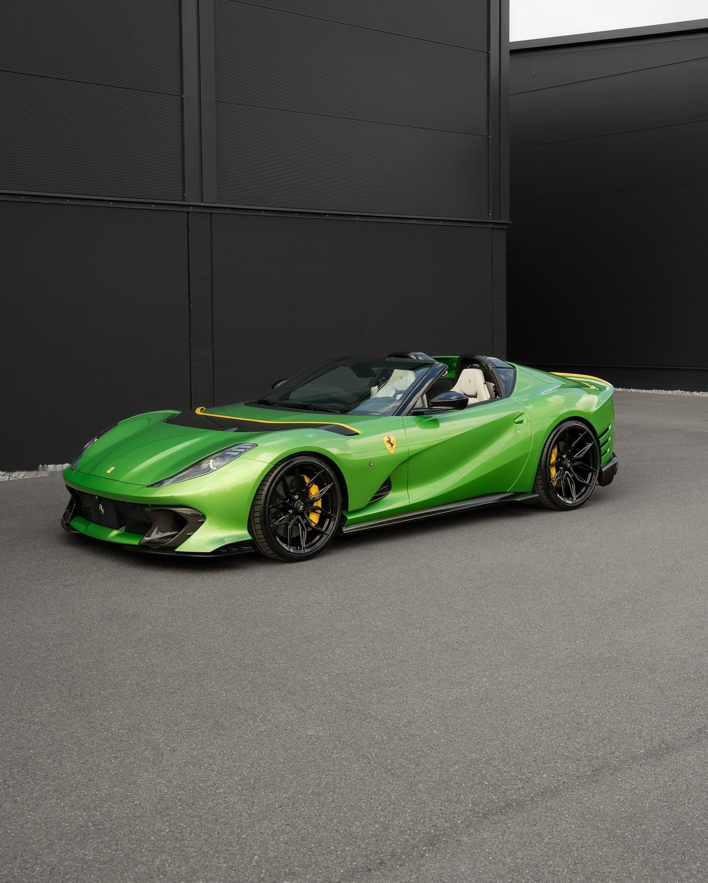 NovitecFerrari812CompetizioneA法拉利这个