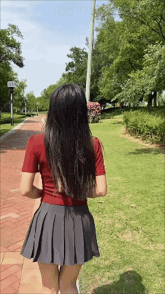 兄弟们，找对象千万不要找小的！[捂脸哭]