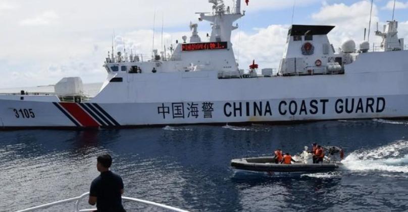 胆大妄为！菲律宾在南沙群岛竟然驱逐了中国的渔船！10月15日，菲律宾海岸警卫