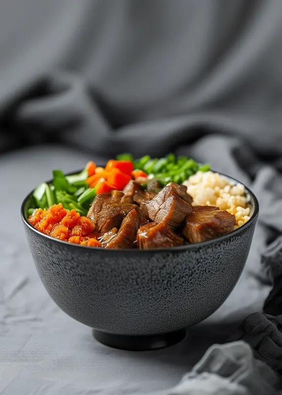 办公室牛肉饭节后长出15cm黑发！网友看懵：这是成精了？你敢信吗？一份被遗