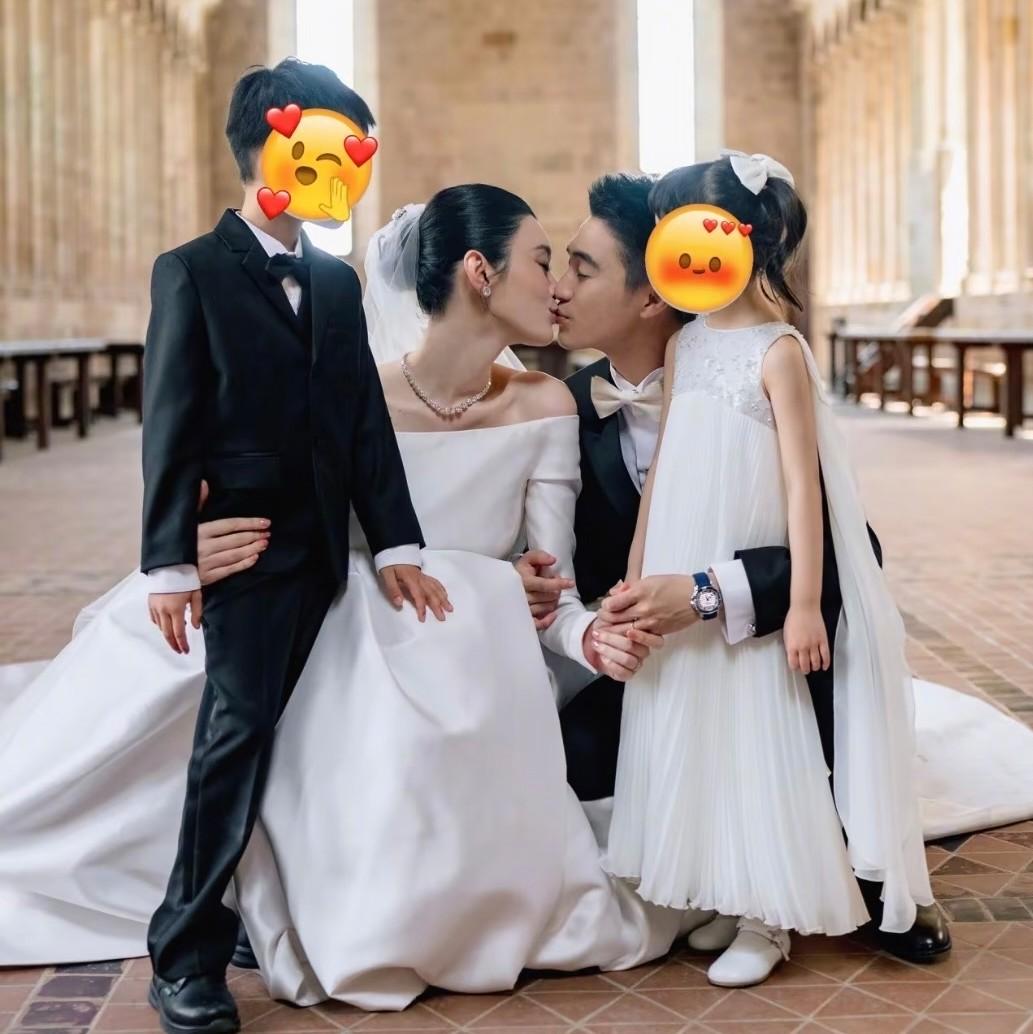 发现了吗奚梦瑶的女儿不同寻常看她的身高和腿长非常有可能成为下一代超模小女