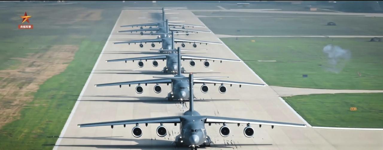 根据有心人士的统计，截止到2025年12月，有图像资料的运-20数量为98架，包